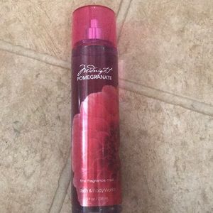 Midnight Pomegranate Bath and Body Works 8oz